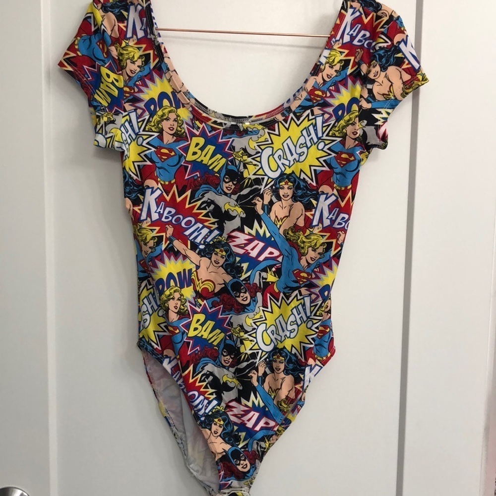 DC COMICS BODYSUIT
